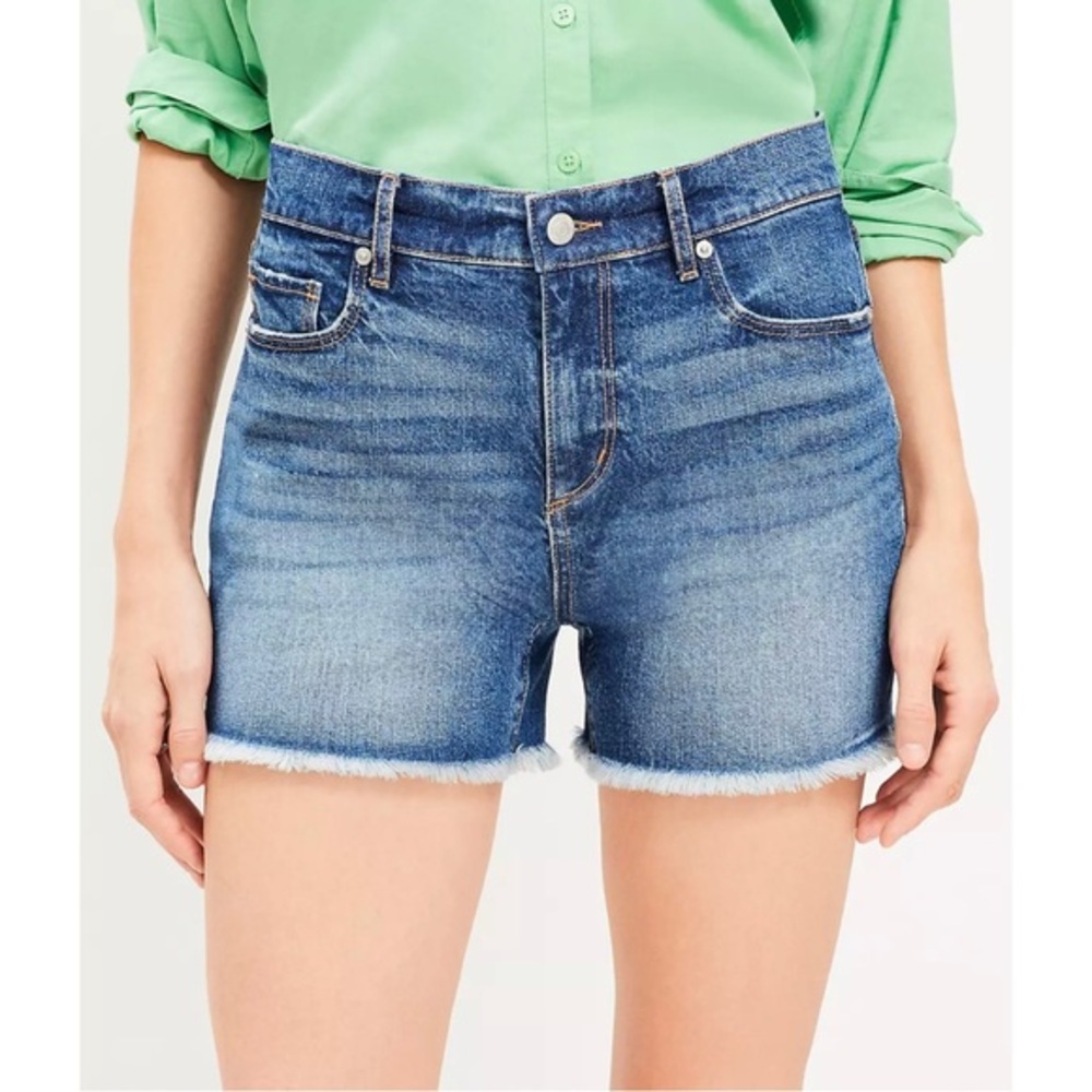 NWT Loft frayed high rise cut off denim jean shorts 3.5" inseam 30